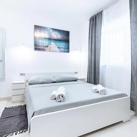 Apartment Elegance *